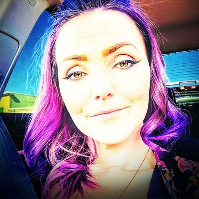 Profile Picture of Mandy Landry (@BabygirlM82) on Twitter