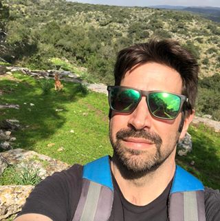 Profile Picture of Jonathan Schwartz (@jschwartznyc) on Facebook