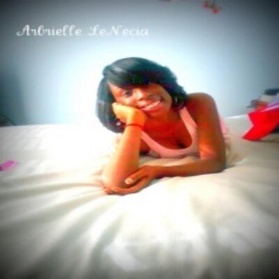 Profile Picture of Verna Gonzalez (@vernaovaeg) on Twitter