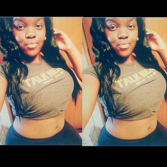 Profile Picture of Shamera Ma k (@shameramack810) on Poshmark