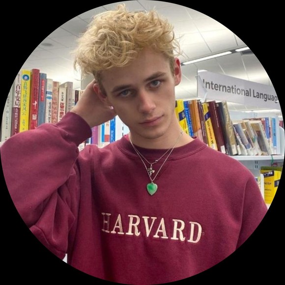 Profile Picture of Keri Leppla (@lepplakeri) on Poshmark