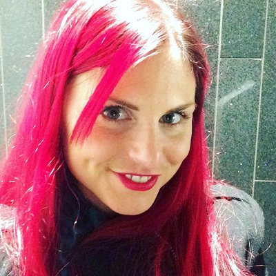 Profile Picture of Alison Fransen (@ali_hoop_pants) on Twitter