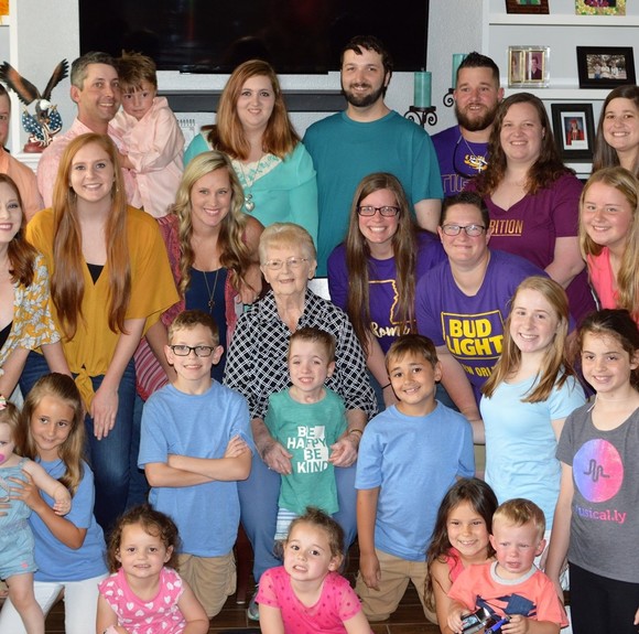 Profile Picture of Alex Schubert (@alexschubert832) on Poshmark