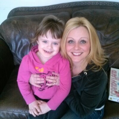 Profile Picture of April Hoyt (@ahoyt1978) on Twitter