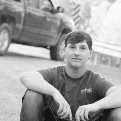 Profile Picture of Adam Dill (@adam69606669) on Twitter