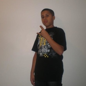 Peter Valdez - Myspace Profile Picture of Peter Valdez (@peter2o7) on Myspace