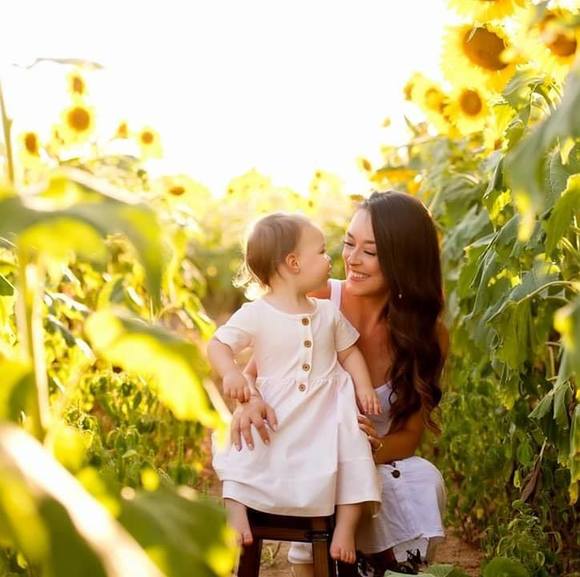 Profile Picture of Caya Crosswhite (@yacayac2) on Poshmark