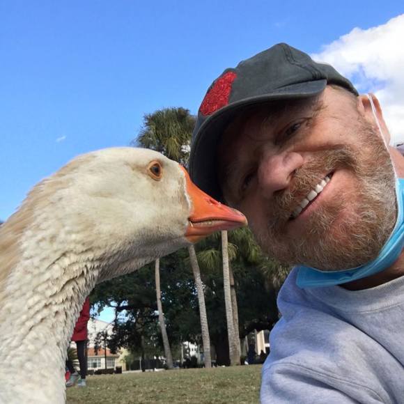 Profile Picture of George Streapy (@georgestreapy) on Poshmark