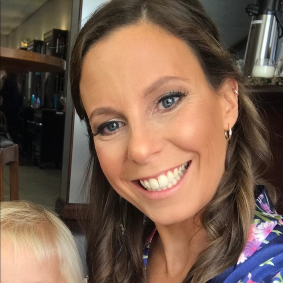 Profile Picture of Jess Hays (@jdoohays) on Poshmark