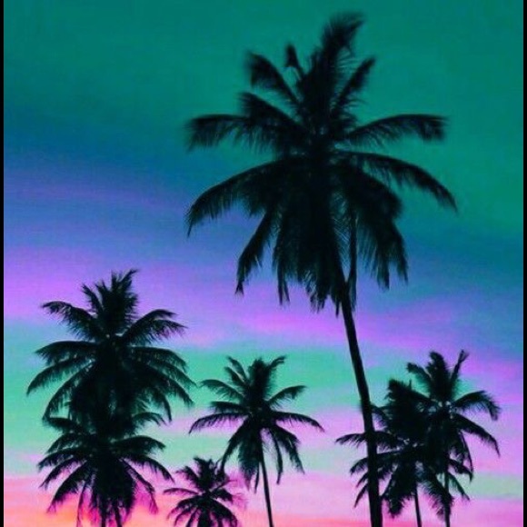 Profile Picture of Melissa Carson (@meldcarson) on Poshmark