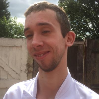Profile Picture of Richard Huggett (@richhug1) on Twitter