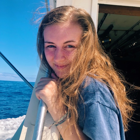 Profile Picture of Alyssa Filkowski (@lyssafil13) on Poshmark