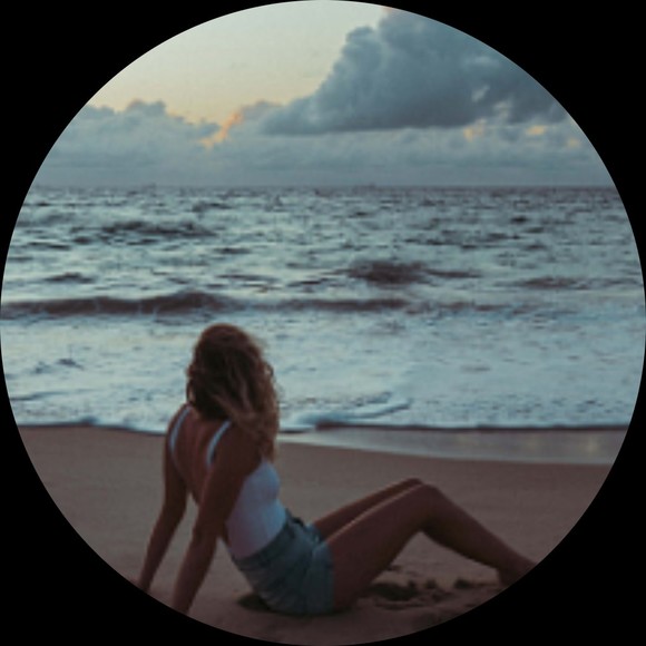 Profile Picture of Brooks Battistone (@brooksbattis738) on Poshmark