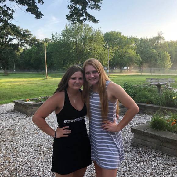 Profile Picture of Lexi Boeckman (@lexiboeckman) on Poshmark