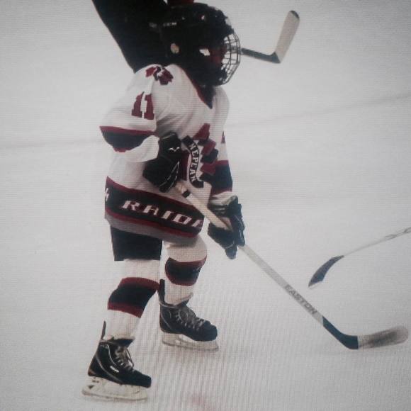 Profile Picture of Adam Khan (@hockeyman2005) on Poshmark
