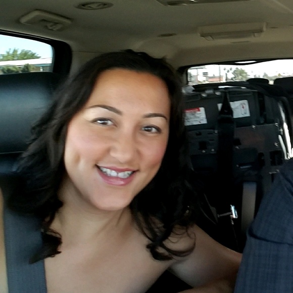 Jo Perez-leon - Poshmark Profile Picture of Jo Perez-leon (@jop13) on Poshmark