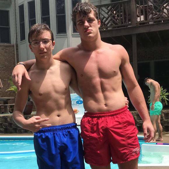 Profile Picture of Gavin Malone (@gavinmalone) on Poshmark