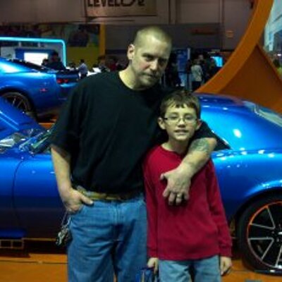 Profile Picture of Wes Casper (@gonesledn) on Twitter