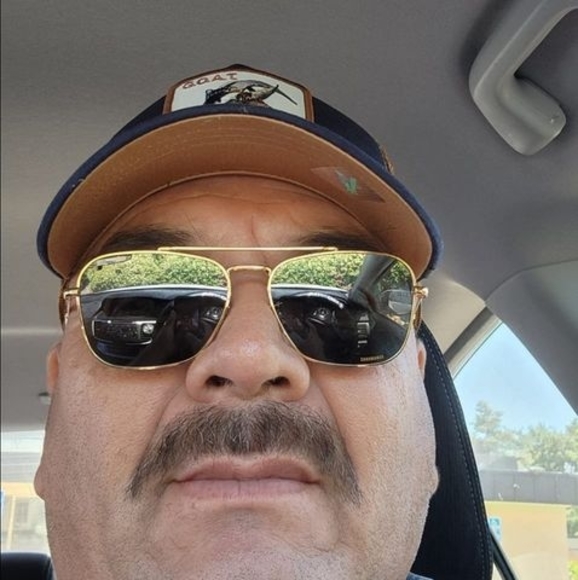 Ignacio Hernandez - Poshmark Profile Picture of Ignacio Hernandez (@ignacioherna626) on Poshmark