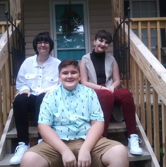 Profile Picture of Charles Lester (@gackkl3) on Poshmark