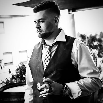 Profile Picture of Nick Lenz (@NickLenz88) on Twitter