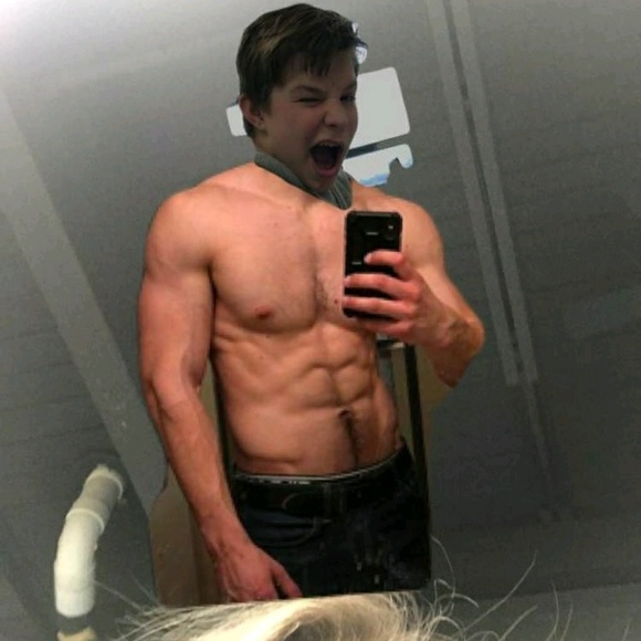 Profile Picture of Ethan Schmidt (@allstarnoob) on Poshmark