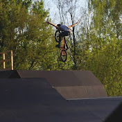 Niclas Liebenow - Youtube Profile Picture of Niclas Liebenow (@niclasliebenow176) on Youtube