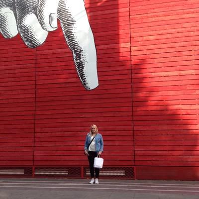 Profile Picture of Deborah Stevenson (@MissDStevenson) on Twitter