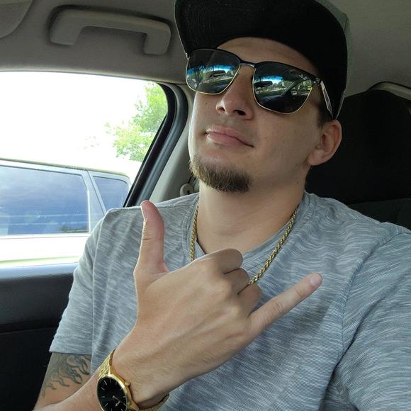 Profile Picture of Cody Barry (@sensimilla22) on Poshmark