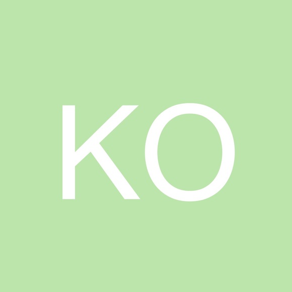 Profile Picture of Kimberly Ochman (@kimberly_ochman) on Poshmark