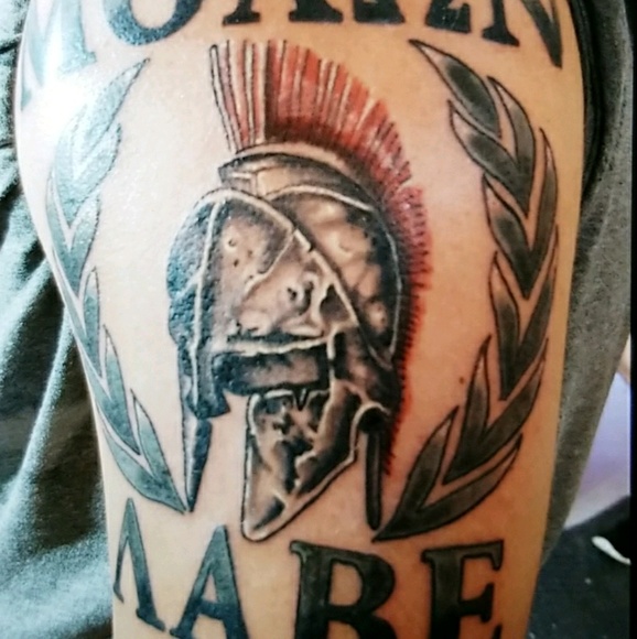 Profile Picture of Ivan Urias (@chinooo57) on Poshmark