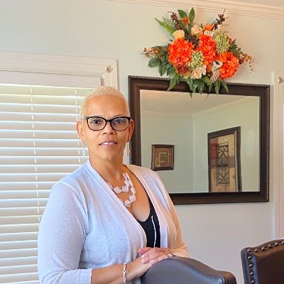 Profile Picture of Michelle Renee Herring (@Michell69668310) on Twitter