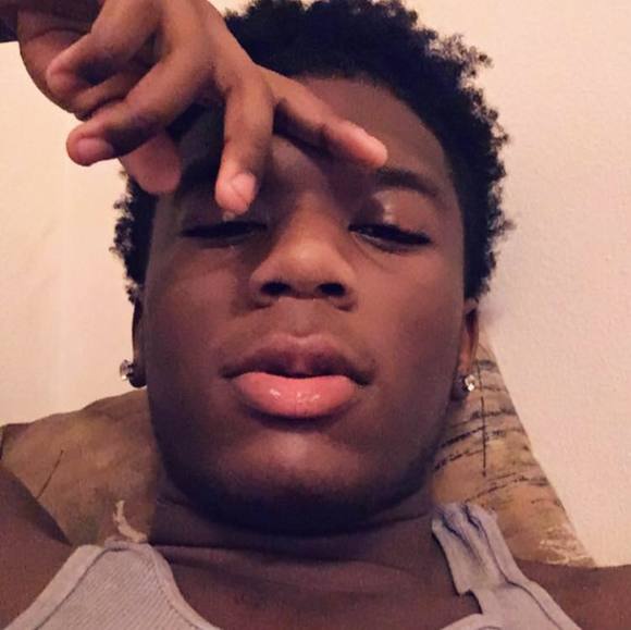 Profile Picture of Devin Day (@playboydevoo) on Poshmark