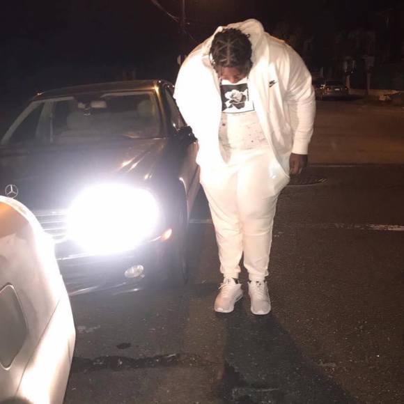 Profile Picture of Mount Reignier (@mountreignier) on Poshmark