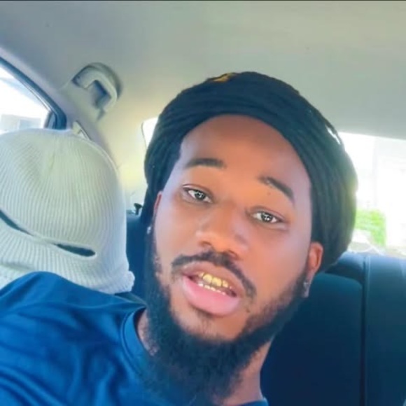 Profile Picture of Stephan Wright (@stephanwright4) on Poshmark