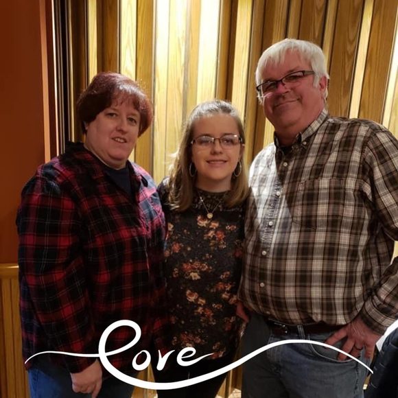 Profile Picture of Sharon Humbert peterson (@jsep02) on Poshmark