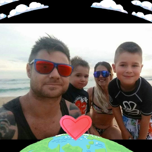 Profile Picture of Shane Cropley (@shanecropley) on Poshmark