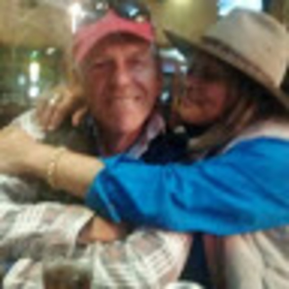 Profile Picture of Janet Dormans (@jdormans11) on Poshmark