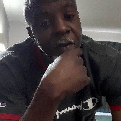 Profile Picture of Everett Warren (@EverettWarren17) on Twitter