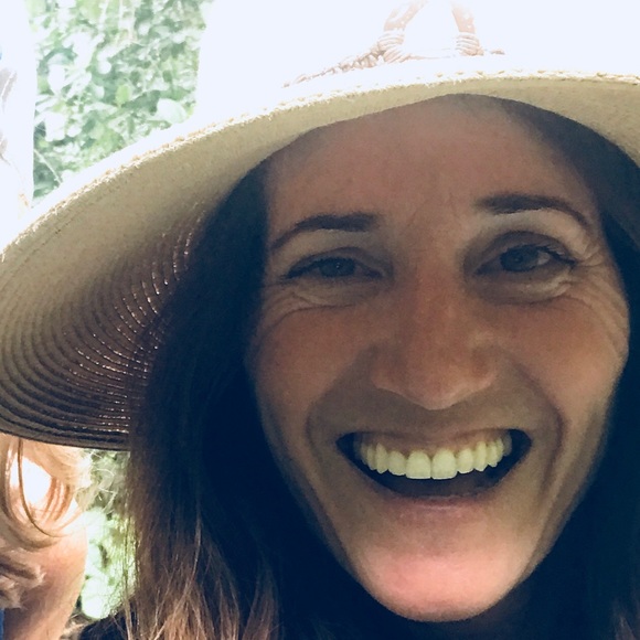 Profile Picture of Catherine Wolfers (@catwolfers) on Poshmark