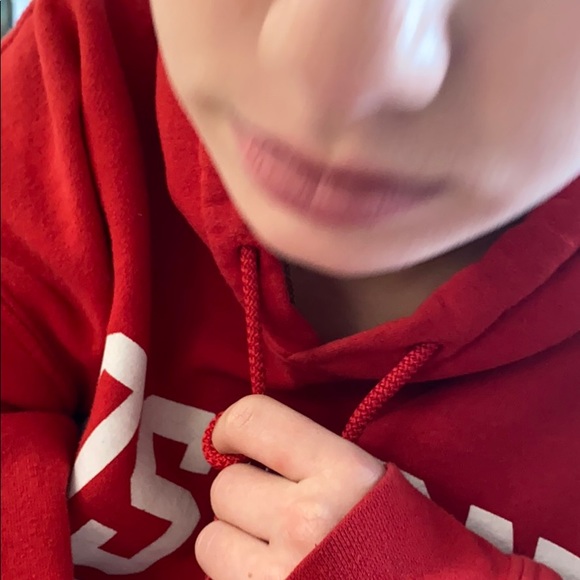 Profile Picture of Ian Morales (@filayyy) on Poshmark