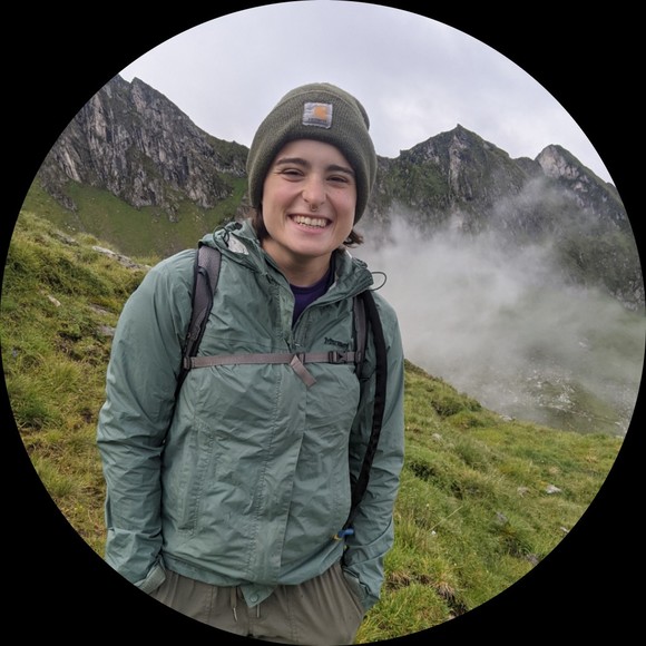 Profile Picture of Juno Barnett (@nhadventureseal) on Poshmark