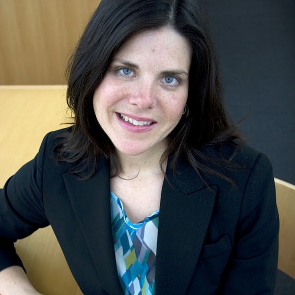 Profile Picture of Jill Engle (@jillengle) on Poshmark