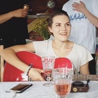 Profile Picture of Lily Ray (@lily-ray-15) on Quora