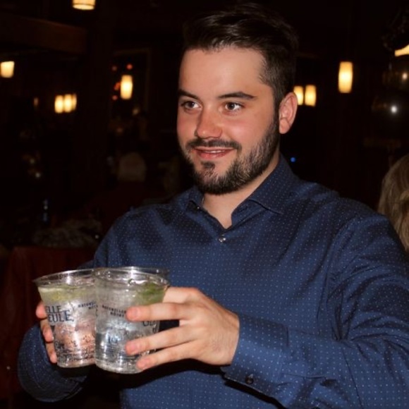 Profile Picture of Xavier Dufour (@xavduff26) on Poshmark