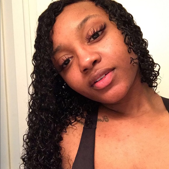 Profile Picture of Lola Cannon (@macdaddylola) on Poshmark