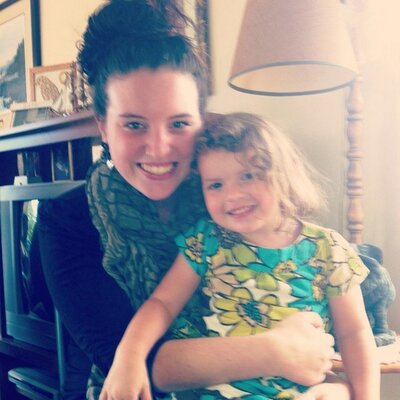 Profile Picture of Hilary Chase (@hilarychasee) on Twitter