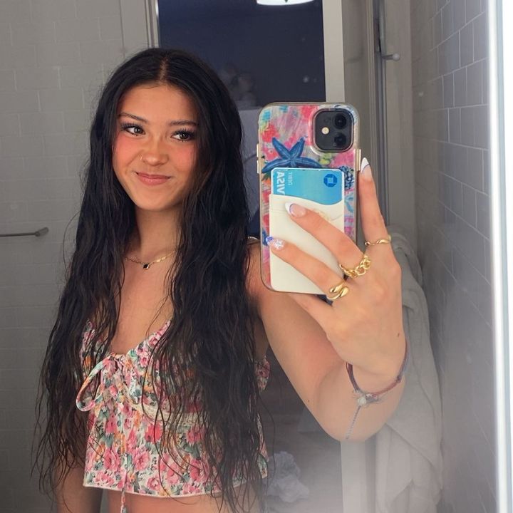 Profile Picture of olivia🌈 (@olivialon_) on Tiktok