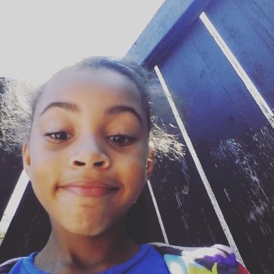 Profile Picture of Alexia Harper (@AlexiaHarper9) on Twitter