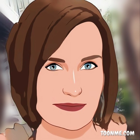 Profile Picture of Lisa Rostalski (@lrostalski03) on Poshmark